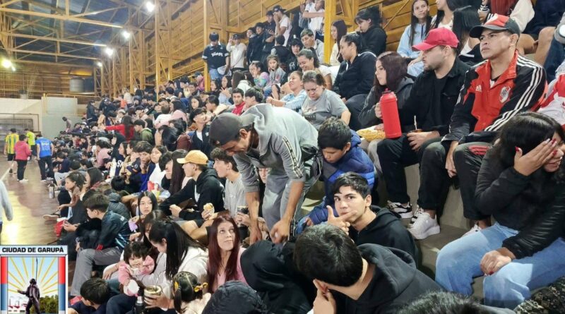 NUESTRO FUTSAL Y SÚ SANA COSTUMBRE