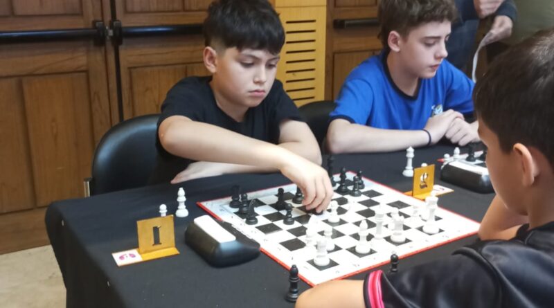Alumnos del Taller Municipal de Ajedrez de Garupá participaron del Torneo Infanto Juvenil «Andresito Guacurarí»